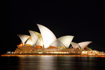 Weltberühmtes Sydney Opera House mit einzigartiger Architektur